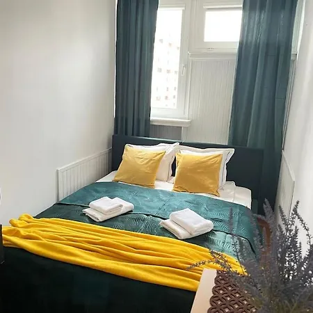 Pereca 2 Rondo Onz By Perfect 801 * ワルシャワ